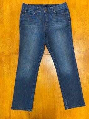 Relativity Mid Rise, Straight Leg Blue Jeans, Women’s Sz 14